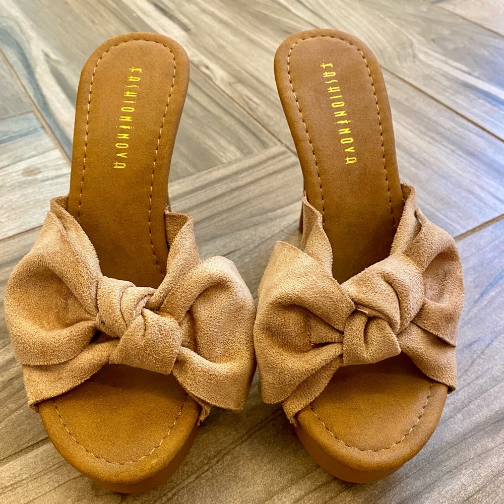 Platform heels